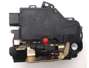 Cerradura puerta Audi  4B0839015B