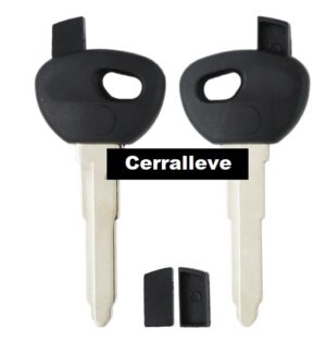 Llave para chip Mazda  MAZ24